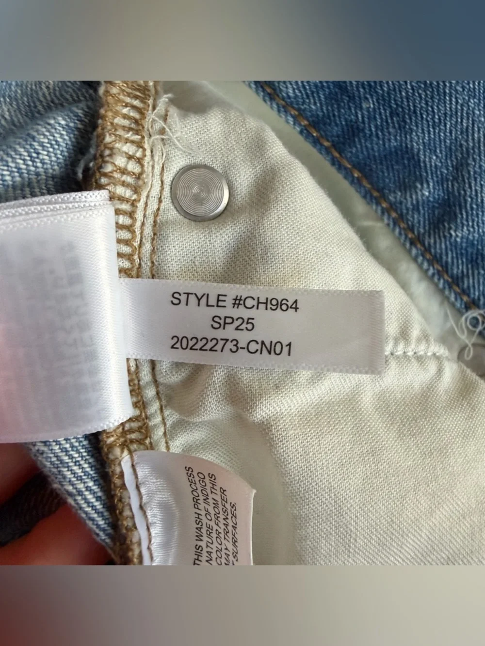 J. Crew Mid-rise Straight-Leg Elise Wash Jeans Size 26